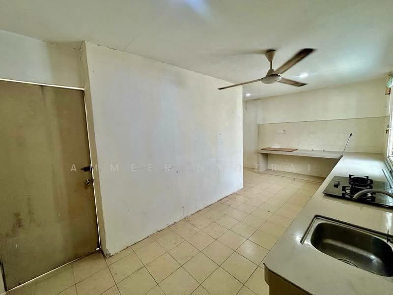 1-storey Terraced House for Sale in Jenjarom (Selangor) - Ammeer Nadzrai - Kitchen - PropertyGuru.com.my