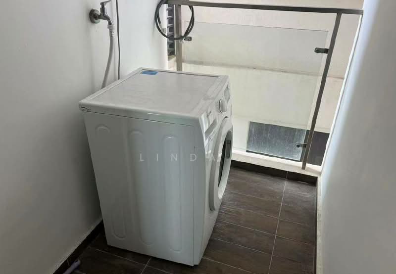 Kondominium untuk Dijual di Amberside @ Country Garden Danga Bay - Linda . - Balcony - PropertyGuru.com.my