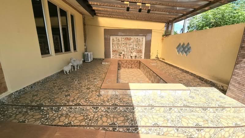 Rumah Berkembar untuk Dijual di Taman Perling (Perling) - Vincy Sia - Exterior - PropertyGuru.com.my