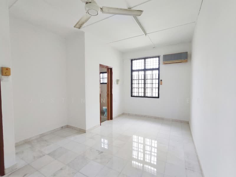 2-storey Terraced House for Sale in Medan Pengkalan Ria (Ipoh) - Justin Nathan Lee - Interior - PropertyGuru.com.my