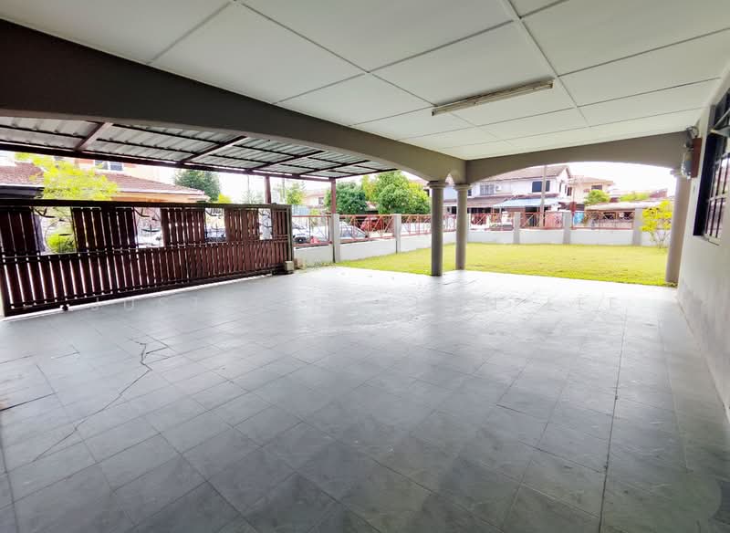 2-storey Terraced House for Sale in Medan Pengkalan Ria (Ipoh) - Justin Nathan Lee - Exterior - PropertyGuru.com.my