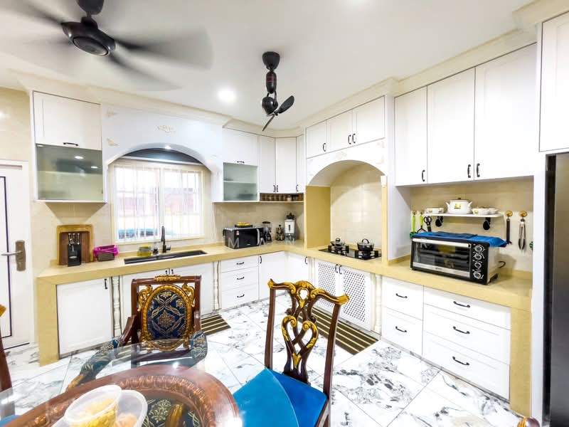 2-storey Terraced House for Sale in Taman Sri Andalas (Klang) - Hazeman Omar - Kitchen - PropertyGuru.com.my