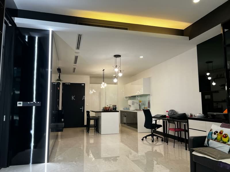 Service Residence for Rent at Banyan Tree Signatures - Kam Tong - Living Room - PropertyGuru.com.my