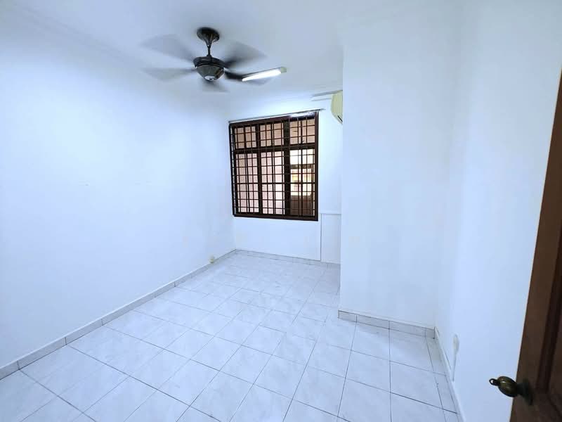 Rumah Teres 2 Tingkat untuk Dijual di Taman Molek (Johor Bahru) - Karl Lim - Interior - PropertyGuru.com.my