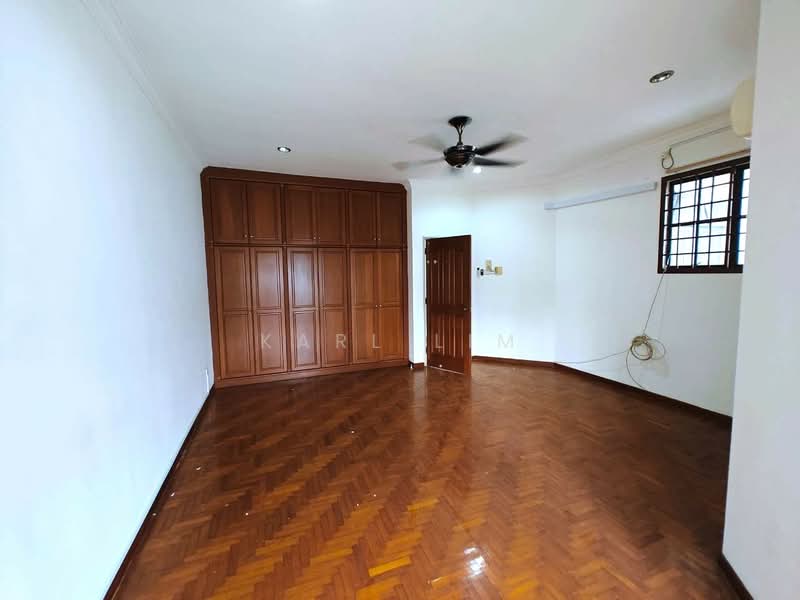 Rumah Teres 2 Tingkat untuk Dijual di Taman Molek (Johor Bahru) - Karl Lim - Bedroom - PropertyGuru.com.my