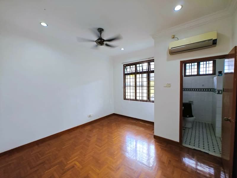 Rumah Teres 2 Tingkat untuk Dijual di Taman Molek (Johor Bahru) - Karl Lim - Interior - PropertyGuru.com.my