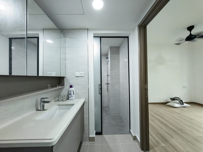 Servis Apartment untuk Disewa di Baron Residence @ Lake City - Shawn Chong - Bathroom - PropertyGuru.com.my