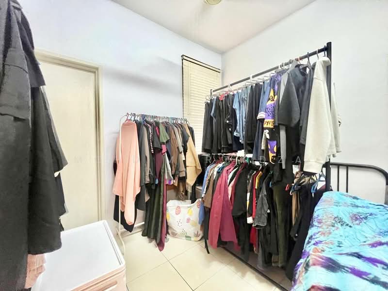 2-storey Terraced House for Sale in Jenjarom (Selangor) - Mohd Mortadza Ahmad - Bedroom - PropertyGuru.com.my