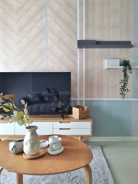 Servis Apartment untuk Dijual di Sunway Serene - Ong Guat Choo - Living Room - PropertyGuru.com.my