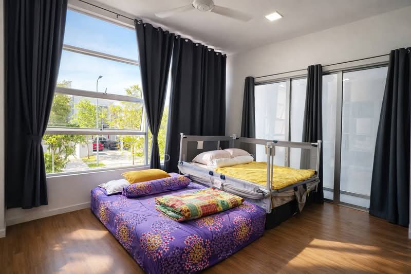 2-storey Terraced House for Sale in Tropicana Heights (Kajang) - Zaidi Idris - Bedroom - PropertyGuru.com.my