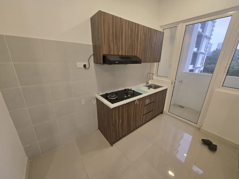 Condominium for Rent at Scenaria @ North Kiara Hills - Eva Yap - Kitchen - PropertyGuru.com.my