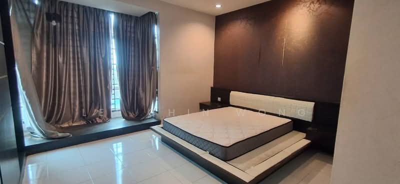 Pangsapuri untuk Dijual di Perling Apartment - Lee Chin Wong - Bedroom - PropertyGuru.com.my