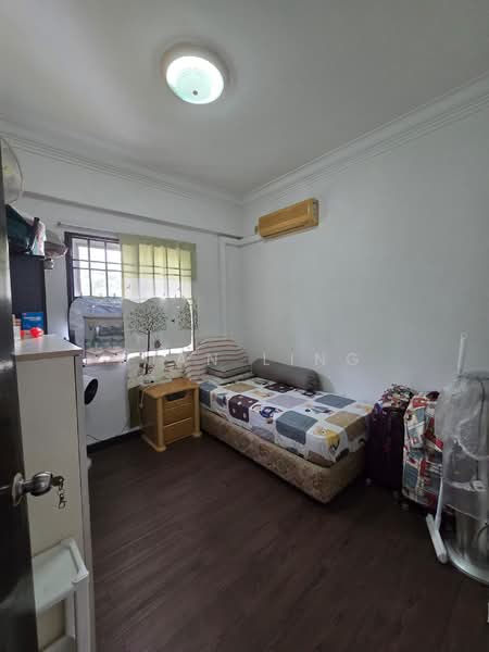 Pangsapuri untuk Dijual di Permas Ville Apartment - Tuan Ling - PropertyGuru.com.my