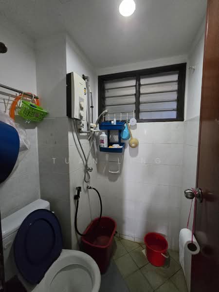 Pangsapuri untuk Dijual di Permas Ville Apartment - Tuan Ling - PropertyGuru.com.my