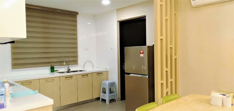 Pangsapuri untuk Disewa di Molek Pine 4 - Nat Sin - Kitchen - PropertyGuru.com.my
