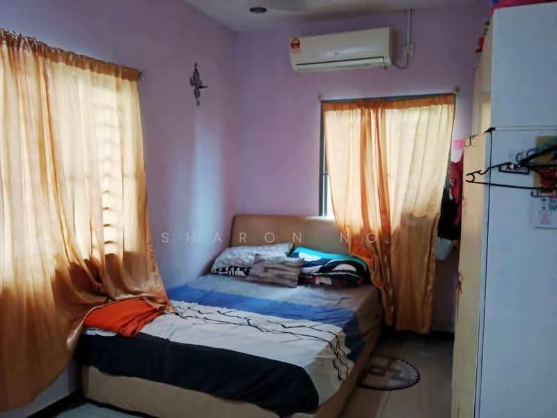 Bungalow House for Sale in Kempas Baru (Johor Bahru) - Sharon Ng - Bedroom - PropertyGuru.com.my