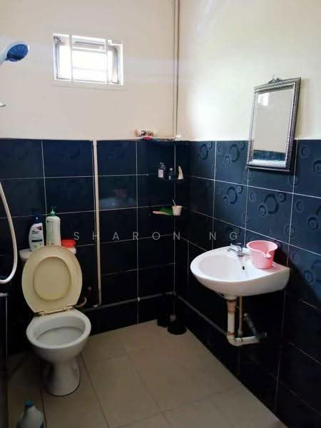 Bungalow House for Sale in Kempas Baru (Johor Bahru) - Sharon Ng - Bathroom - PropertyGuru.com.my