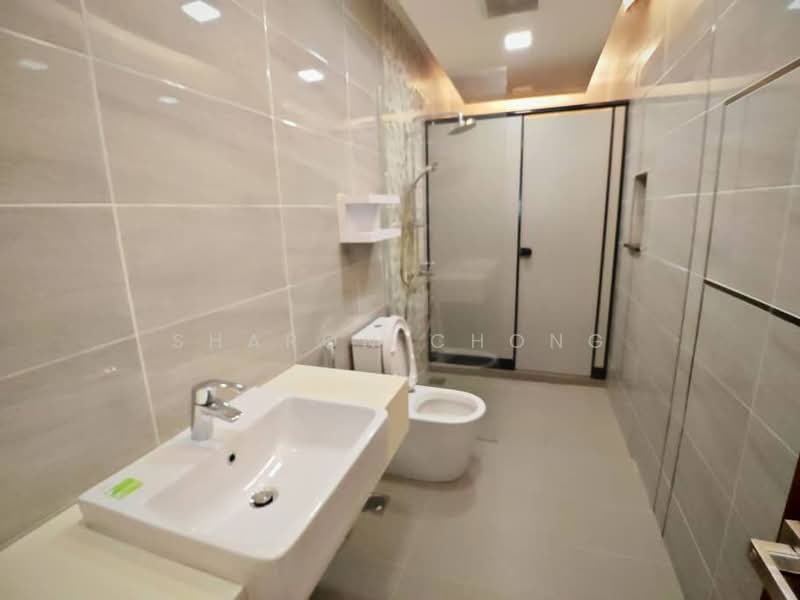 Shop / Office for Rent in Taman Sri Tebrau (Johor Bahru) - Sharon Chong - Bathroom - PropertyGuru.com.my
