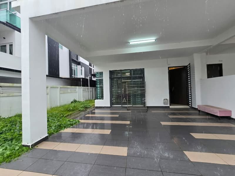 Cluster House for Sale in Taman Nusa Sentral (Iskandar Puteri (Nusajaya)) - Larissa Sim - Exterior - PropertyGuru.com.my