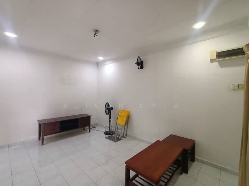 Rumah Teres 1 Tingkat untuk Dijual di Desa Jaya Kepong (Kepong) - Alison Chiu - Living Room - PropertyGuru.com.my