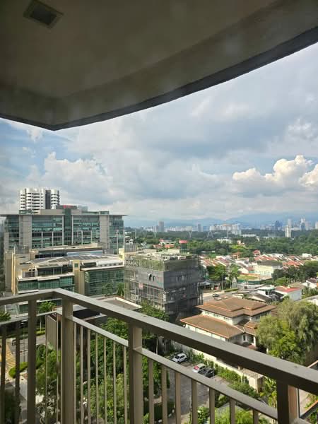 Kondominium untuk Disewa di Cascadium - Pealy Yap - Balcony - PropertyGuru.com.my