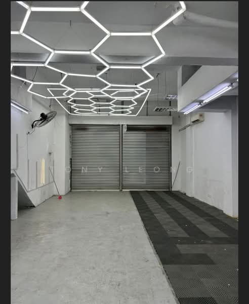 Kedai untuk Dijual di Seksyen 15 (Shah Alam) - Tony Leong - Interior - PropertyGuru.com.my