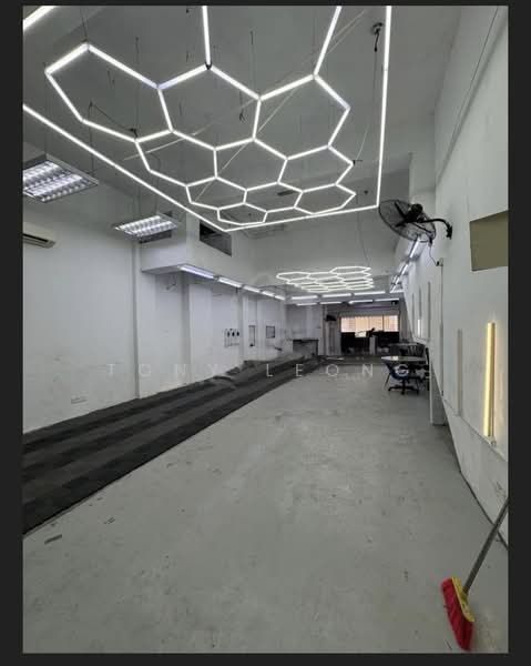 Kedai untuk Dijual di Seksyen 15 (Shah Alam) - Tony Leong - Interior - PropertyGuru.com.my