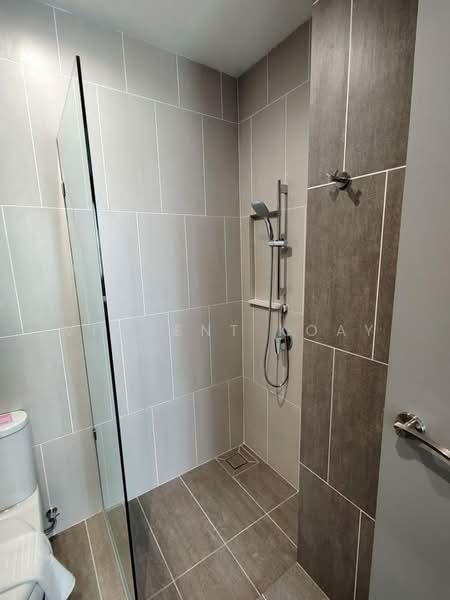 Servis Apartment untuk Dijual di Iconic Regency - Vincent Koay - Bathroom - PropertyGuru.com.my