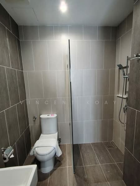 Servis Apartment untuk Dijual di Iconic Regency - Vincent Koay - Bathroom - PropertyGuru.com.my