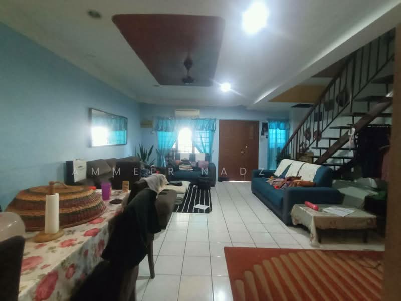 2-storey Terraced House for Sale in Bandar Mahkota Cheras (Cheras) - Ammeer Nadzrai - Living Room - PropertyGuru.com.my