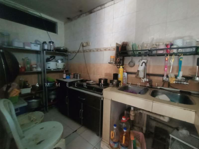 2-storey Terraced House for Sale in Bandar Mahkota Cheras (Cheras) - Ammeer Nadzrai - Kitchen - PropertyGuru.com.my