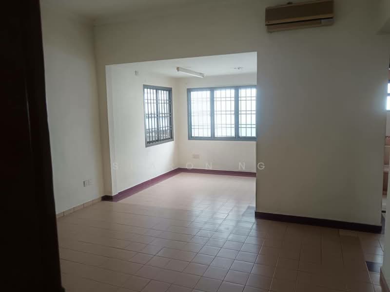 Rumah Teres 2 Tingkat untuk Dijual di Taman Pelangi (Johor Bahru) - Sharon Ng - Living Room - PropertyGuru.com.my