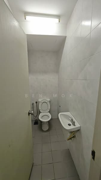 Condominium for Sale at Opal Damansara - Ben Mok - Bathroom - PropertyGuru.com.my