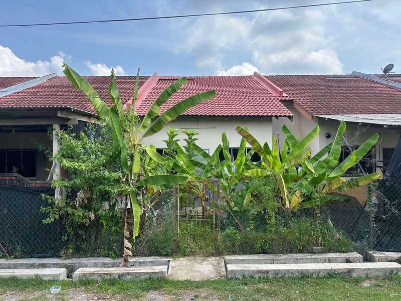 1-storey Terraced House for Sale in Taman Aneka Jaya (Kuantan) - Idham Che'Ali - Exterior - PropertyGuru.com.my