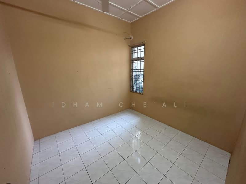 1-storey Terraced House for Sale in Taman Aneka Jaya (Kuantan) - Idham Che'Ali - Interior - PropertyGuru.com.my