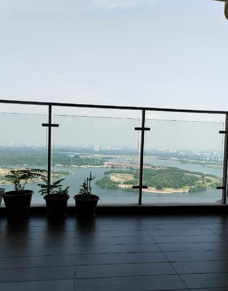 Service Residence for Sale at Royal Strand @ Country Garden Danga Bay - Linda . - Balcony - PropertyGuru.com.my