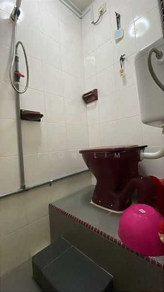 Rumah Teres 2 Tingkat untuk Dijual di Permas Jaya (Johor) - Fion Lim - Bathroom - PropertyGuru.com.my