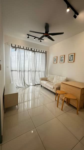 Servis Apartment untuk Disewa di Pinnacle Sri Petaling - John Tan - Living Room - PropertyGuru.com.my