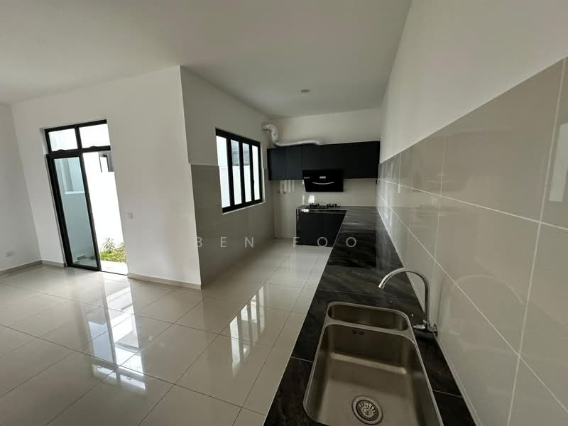 Cluster House for Rent in Eco Botanic (Iskandar Puteri (Nusajaya)) - Ben Foo - Kitchen - PropertyGuru.com.my