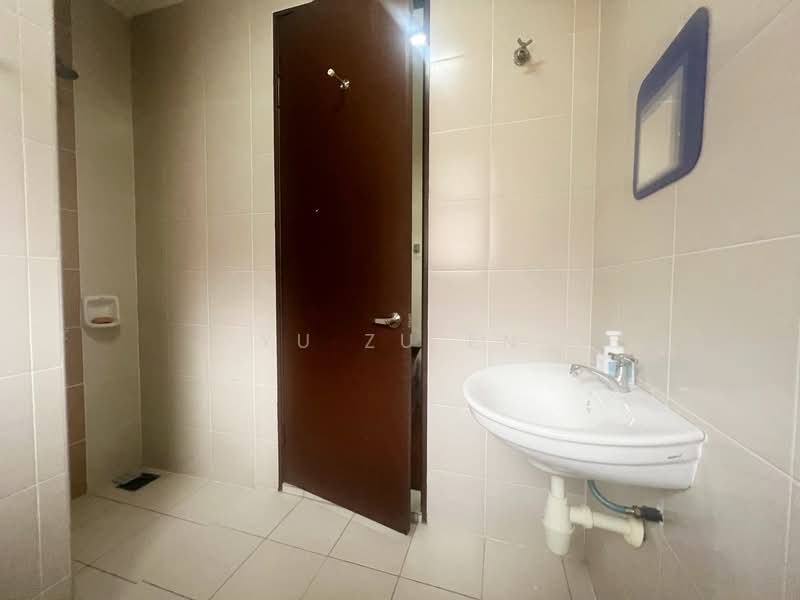 2-storey Terraced House for Rent in Alam Impian (Shah Alam) - Yu Zu En - Bathroom - PropertyGuru.com.my