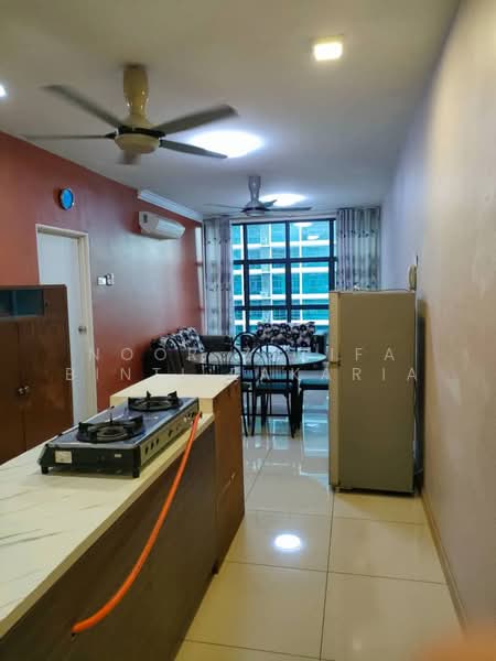 Servis Apartment untuk Disewa di Vista Alam Serviced Apartment - Noor Zalifa Binti Zakaria - Living Room - PropertyGuru.com.my