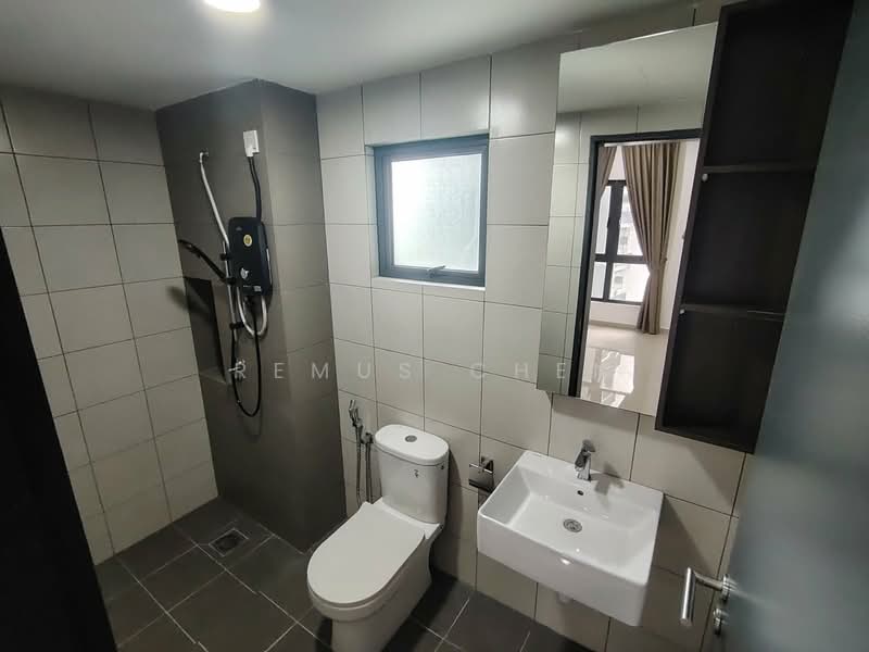 Servis Apartment untuk Dijual di D'Quince Residences - Remus Chen - Bathroom - PropertyGuru.com.my