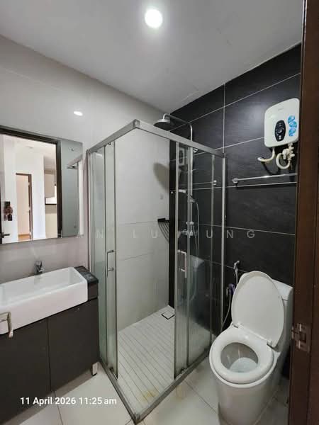 Kondominium untuk Disewa di Amberside @ Country Garden Danga Bay - Han Lu Yung - Bathroom - PropertyGuru.com.my