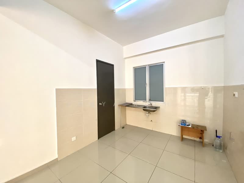 Condominium for Sale at Platinum III - Panya Rith - Kitchen - PropertyGuru.com.my