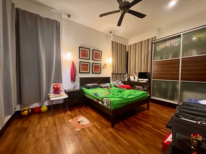 Rumah Berkembar untuk Dijual di Taman Aman Sari (Bandar Kinrara) - Shanice Low - Bedroom - PropertyGuru.com.my