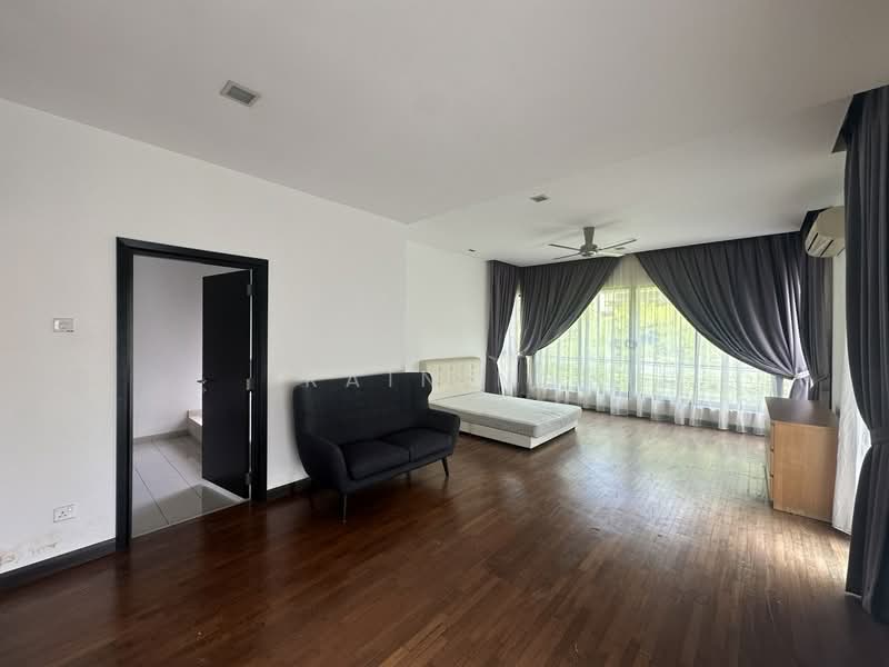 Rumah Berkembar untuk Disewa di Leisure Farm (Gelang Patah) - Rain Ng - Bedroom - PropertyGuru.com.my