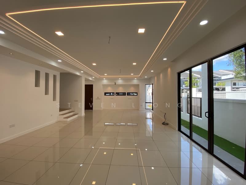 Semi-Detached House for Sale in Denai Alam (Shah Alam) - Steven Leong - Living Room - PropertyGuru.com.my