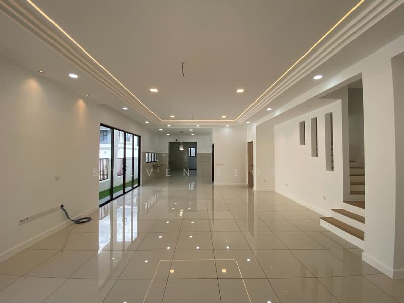 Semi-Detached House for Sale in Denai Alam (Shah Alam) - Steven Leong - Living Room - PropertyGuru.com.my