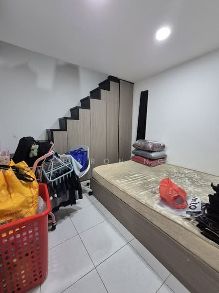 1-storey Terraced House for Sale in Johor Bahru (Johor) - Sharon Ng - Bedroom - PropertyGuru.com.my