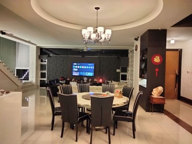 Rumah Banglo untuk Dijual di Bandar Sungai Long (Selangor) - Michelle Tan - Dining Room - PropertyGuru.com.my